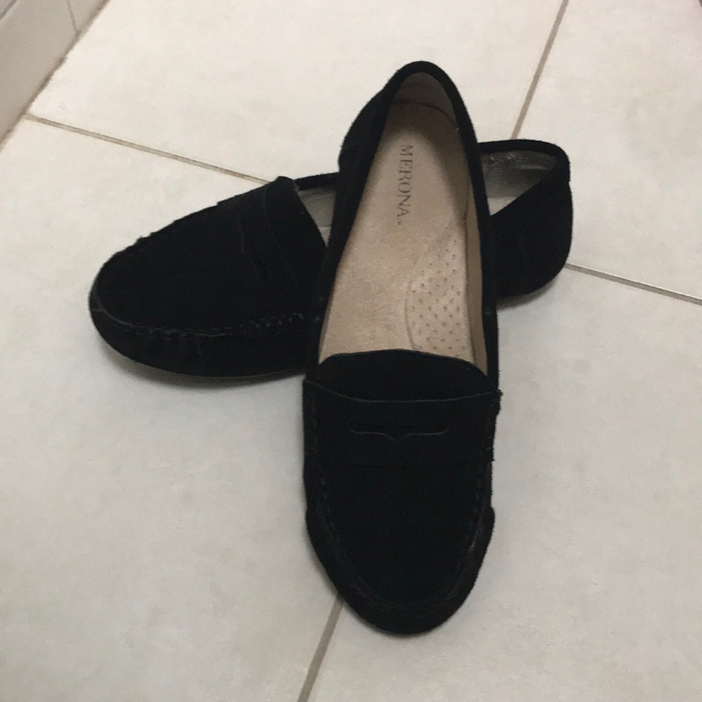 NWOT SUEDE driving loader